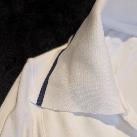 NWT Offline By Aerie Real Me White Long Sleeve Polo T-Shirt M - Picture 4 of 11